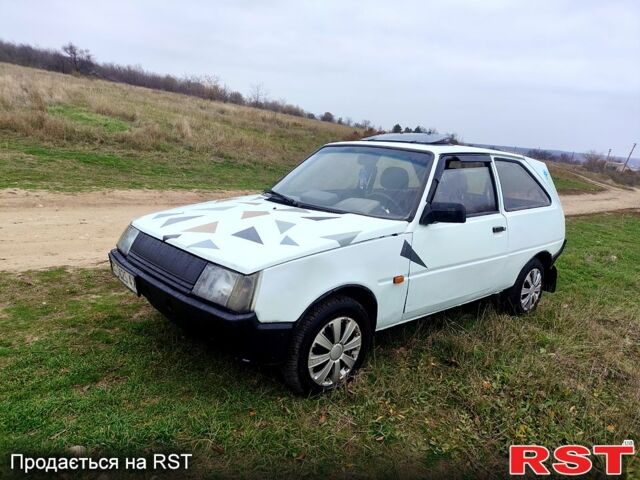 Белый ЗАЗ Таврия, объемом двигателя 1.2 л и пробегом 0 тыс. км за 700 $, фото 2 на Automoto.ua