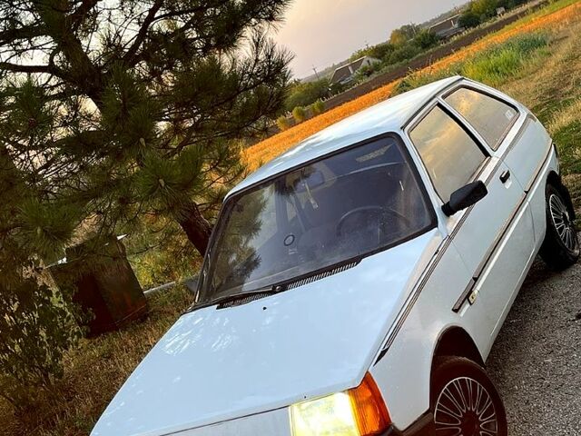 Белый ЗАЗ Таврия, объемом двигателя 1.1 л и пробегом 122 тыс. км за 650 $, фото 6 на Automoto.ua