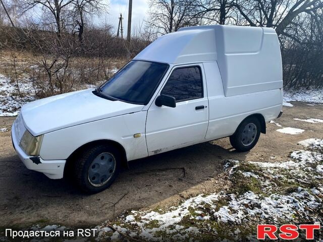 Белый ЗАЗ Таврия, объемом двигателя 1.2 л и пробегом 200 тыс. км за 1399 $, фото 1 на Automoto.ua