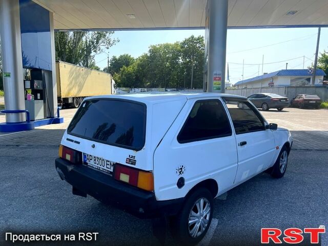 Белый ЗАЗ Таврия, объемом двигателя 1.2 л и пробегом 120 тыс. км за 800 $, фото 5 на Automoto.ua