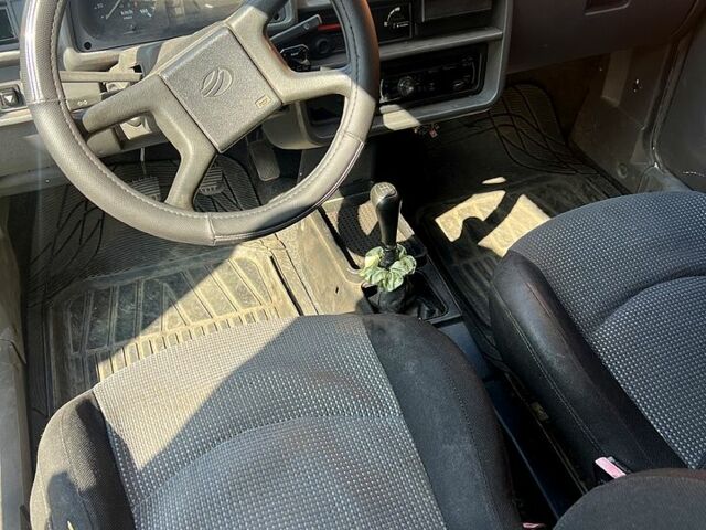 Белый ЗАЗ Таврия, объемом двигателя 1.2 л и пробегом 120 тыс. км за 800 $, фото 2 на Automoto.ua