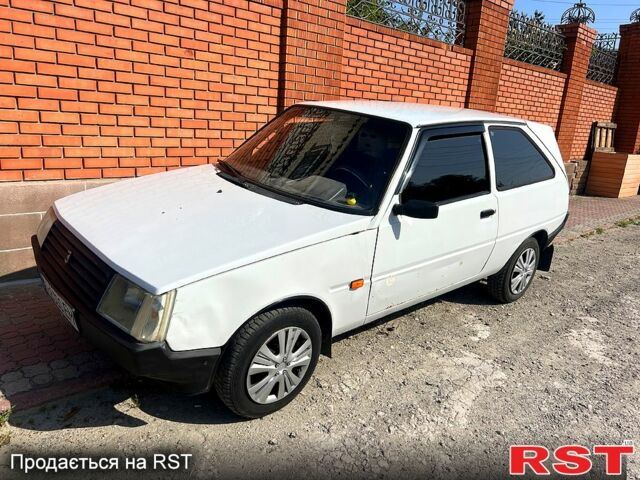 Белый ЗАЗ Таврия, объемом двигателя 1.2 л и пробегом 120 тыс. км за 800 $, фото 4 на Automoto.ua