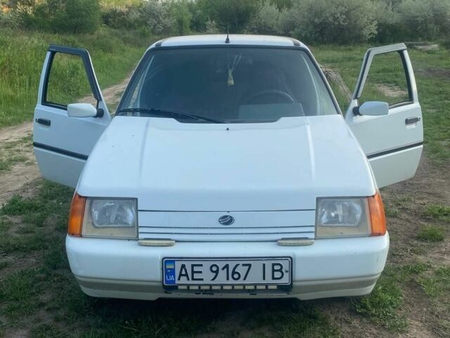 Білий ЗАЗ Таврія, об'ємом двигуна 1.2 л та пробігом 115 тис. км за 1021 $, фото 4 на Automoto.ua