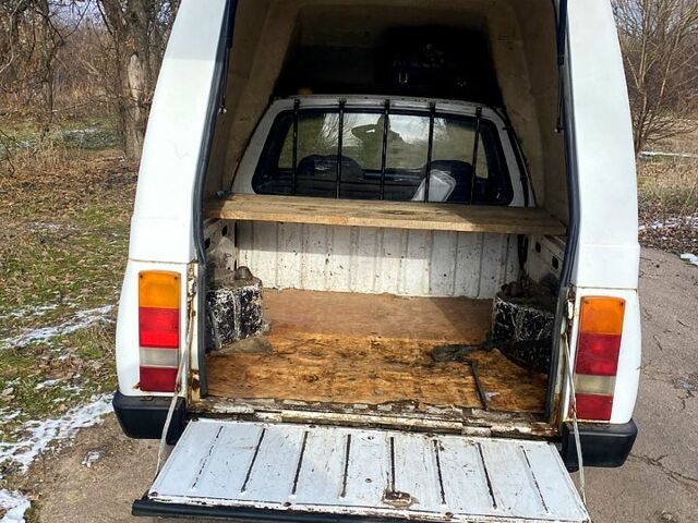 Белый ЗАЗ Таврия, объемом двигателя 1.2 л и пробегом 200 тыс. км за 1399 $, фото 9 на Automoto.ua