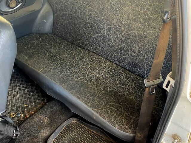 Белый ЗАЗ Таврия, объемом двигателя 1.3 л и пробегом 184 тыс. км за 290 $, фото 7 на Automoto.ua