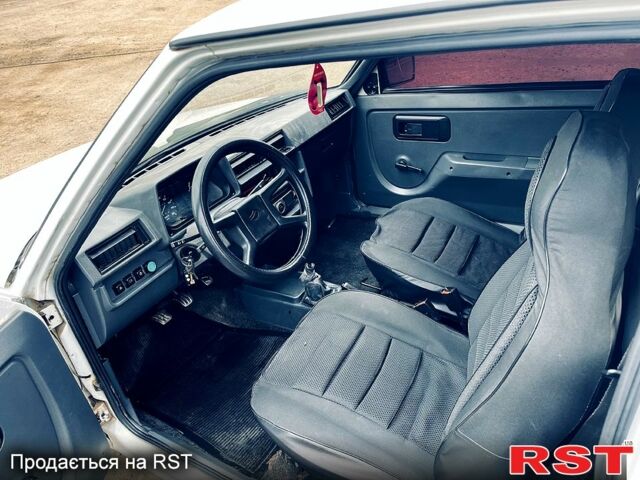 Білий ЗАЗ Таврія, об'ємом двигуна 1.1 л та пробігом 151 тис. км за 850 $, фото 5 на Automoto.ua