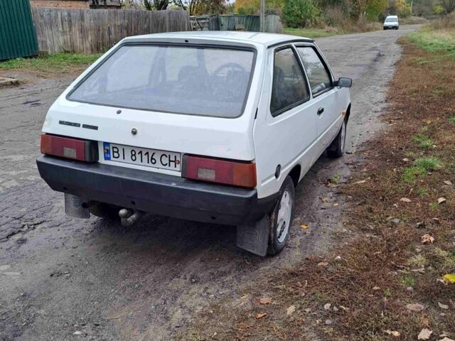 Белый ЗАЗ Таврия, объемом двигателя 1.1 л и пробегом 50 тыс. км за 700 $, фото 1 на Automoto.ua