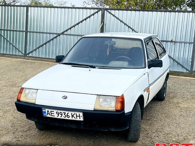 Білий ЗАЗ Таврія, об'ємом двигуна 1.1 л та пробігом 151 тис. км за 850 $, фото 4 на Automoto.ua