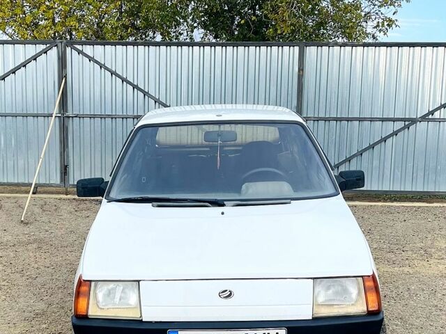 Білий ЗАЗ Таврія, об'ємом двигуна 1.1 л та пробігом 151 тис. км за 850 $, фото 1 на Automoto.ua