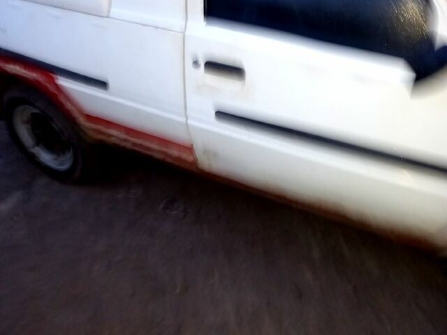 Білий ЗАЗ Таврія, об'ємом двигуна 1.2 л та пробігом 66 тис. км за 850 $, фото 2 на Automoto.ua