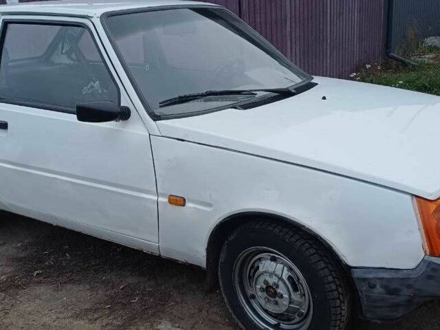 Білий ЗАЗ Таврія, об'ємом двигуна 1.1 л та пробігом 188 тис. км за 477 $, фото 2 на Automoto.ua