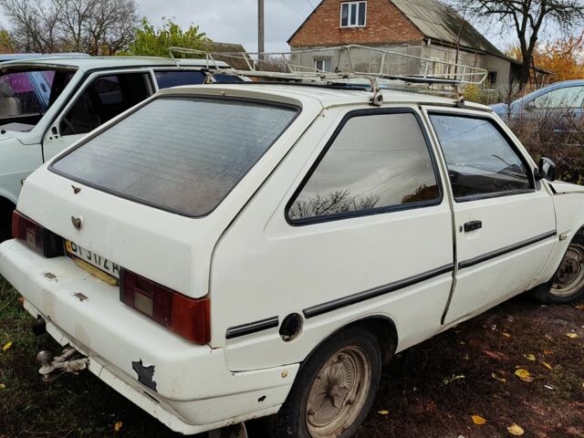 Белый ЗАЗ Таврия, объемом двигателя 0 л и пробегом 100 тыс. км за 357 $, фото 1 на Automoto.ua