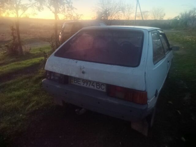 ЗАЗ Таврия 1992 в Николаеве на Automoto.ua Белый ЗАЗ Таврия, объемом двигателя 1.1 л и пробегом 50 тыс. км за 191 $, фото 3 на Automoto.ua