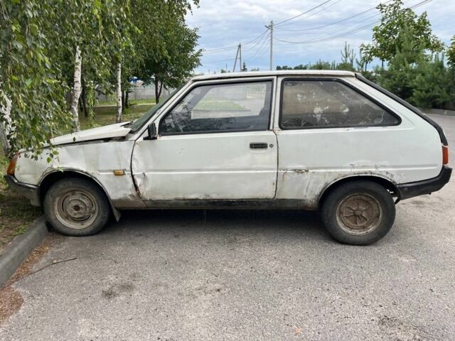 Белый ЗАЗ Таврия, объемом двигателя 1.1 л и пробегом 750 тыс. км за 241 $, фото 2 на Automoto.ua