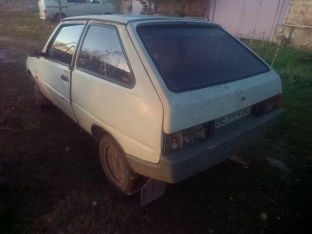 ЗАЗ Таврия 1992 в Николаеве на Automoto.ua Белый ЗАЗ Таврия, объемом двигателя 1.1 л и пробегом 50 тыс. км за 191 $, фото 1 на Automoto.ua