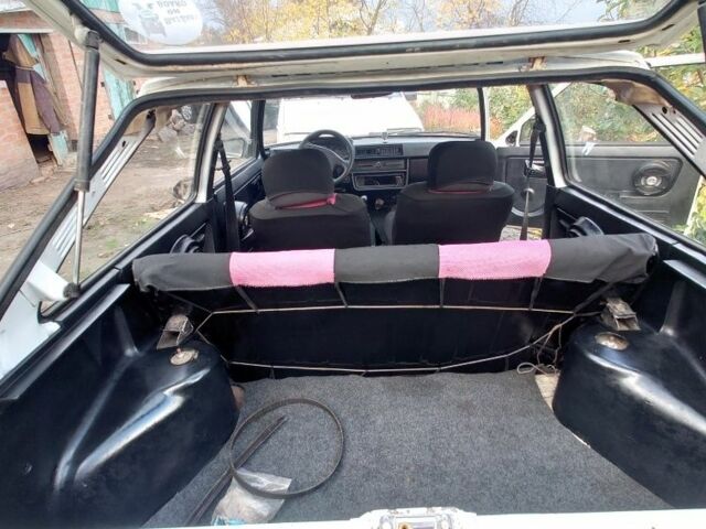 Белый ЗАЗ Таврия, объемом двигателя 1.1 л и пробегом 999 тыс. км за 596 $, фото 7 на Automoto.ua