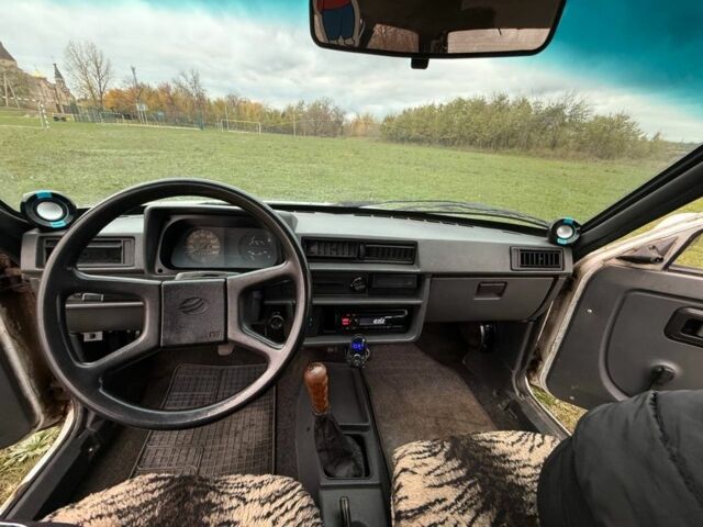 Белый ЗАЗ Таврия, объемом двигателя 1.2 л и пробегом 96 тыс. км за 476 $, фото 7 на Automoto.ua