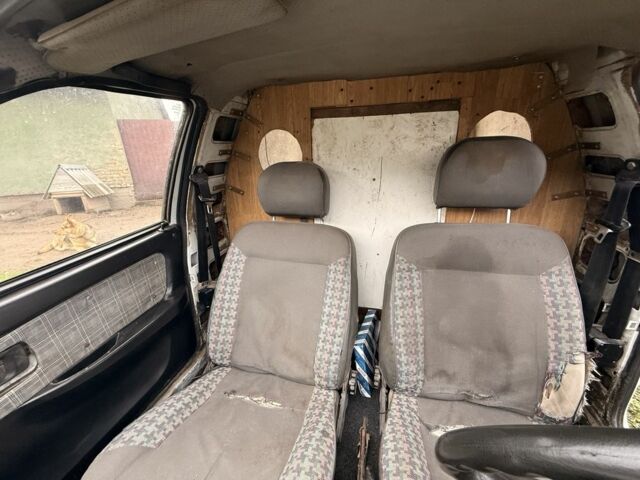 Білий ЗАЗ Таврія, об'ємом двигуна 1.2 л та пробігом 200 тис. км за 392 $, фото 11 на Automoto.ua