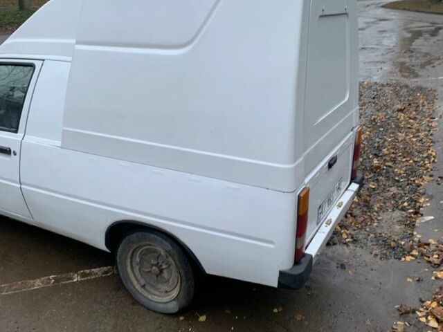 Білий ЗАЗ Таврія, об'ємом двигуна 1.2 л та пробігом 280 тис. км за 1100 $, фото 3 на Automoto.ua