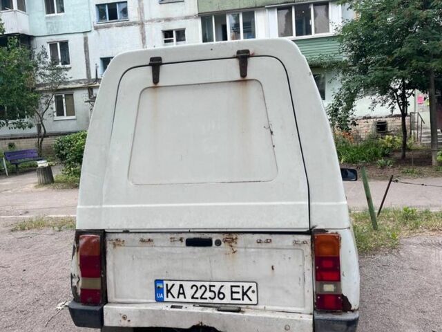 Белый ЗАЗ Таврия, объемом двигателя 1.2 л и пробегом 298 тыс. км за 806 $, фото 5 на Automoto.ua