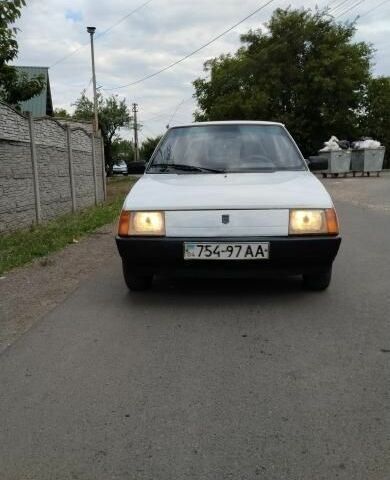 Білий ЗАЗ Таврія, об'ємом двигуна 1.2 л та пробігом 180 тис. км за 541 $, фото 4 на Automoto.ua