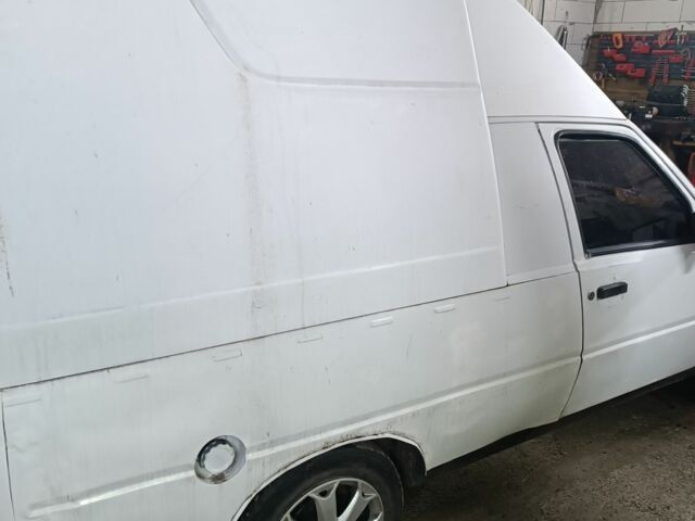 Белый ЗАЗ Таврия, объемом двигателя 0 л и пробегом 120 тыс. км за 594 $, фото 2 на Automoto.ua