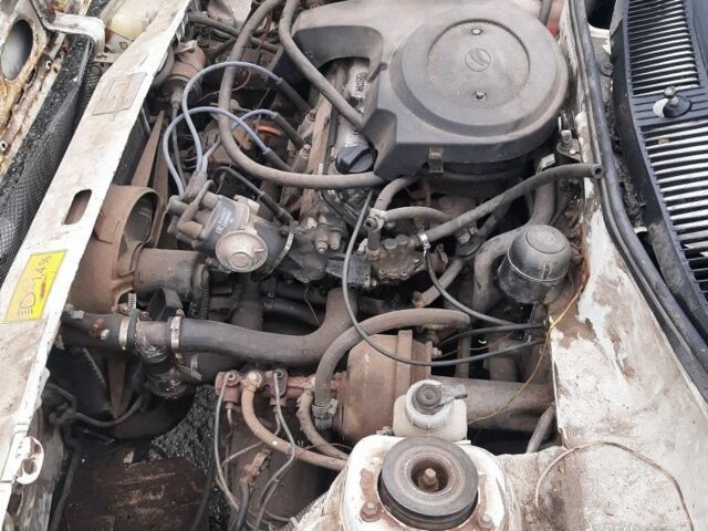 Белый ЗАЗ Таврия, объемом двигателя 1.2 л и пробегом 200 тыс. км за 285 $, фото 4 на Automoto.ua