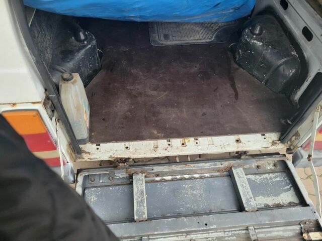 Білий ЗАЗ Таврія, об'ємом двигуна 1.2 л та пробігом 200 тис. км за 850 $, фото 5 на Automoto.ua