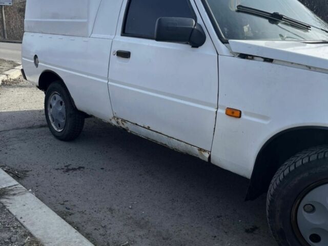 Білий ЗАЗ Таврія, об'ємом двигуна 1.2 л та пробігом 1 тис. км за 500 $, фото 3 на Automoto.ua