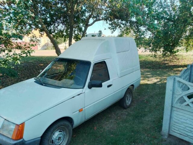 Белый ЗАЗ Таврия, объемом двигателя 0 л и пробегом 27 тыс. км за 1000 $, фото 1 на Automoto.ua