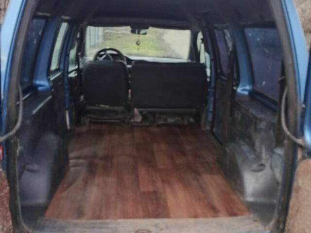 Белый ЗАЗ Таврия, объемом двигателя 1.2 л и пробегом 1000 тыс. км за 428 $, фото 2 на Automoto.ua