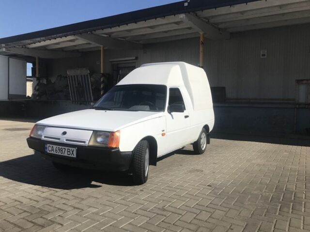 Белый ЗАЗ Таврия, объемом двигателя 1.2 л и пробегом 140 тыс. км за 1235 $, фото 9 на Automoto.ua