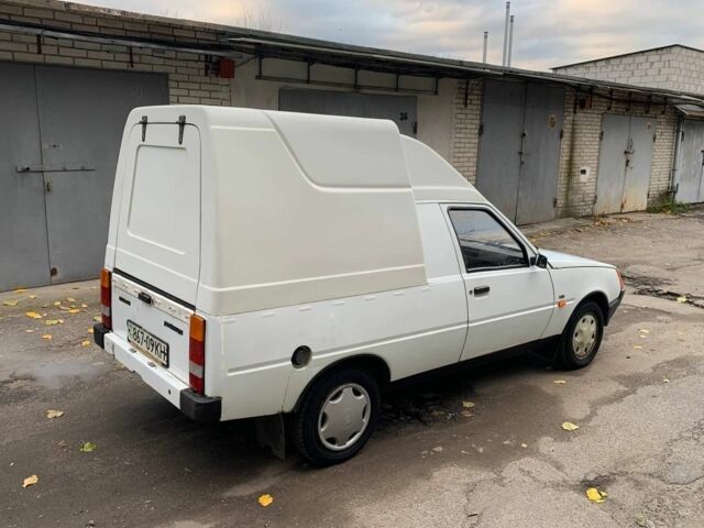 Белый ЗАЗ Таврия, объемом двигателя 1.2 л и пробегом 256 тыс. км за 1200 $, фото 2 на Automoto.ua