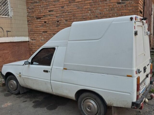 Белый ЗАЗ Таврия, объемом двигателя 1.2 л и пробегом 1000 тыс. км за 1207 $, фото 4 на Automoto.ua