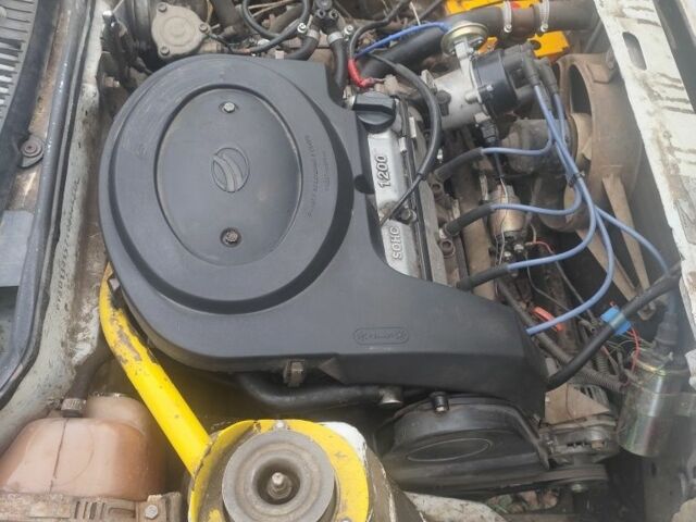 Белый ЗАЗ Таврия, объемом двигателя 1.2 л и пробегом 260 тыс. км за 857 $, фото 6 на Automoto.ua