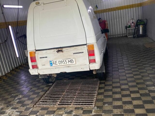 Белый ЗАЗ Таврия, объемом двигателя 1.2 л и пробегом 250 тыс. км за 699 $, фото 1 на Automoto.ua