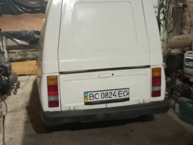 Белый ЗАЗ Таврия, объемом двигателя 1.2 л и пробегом 1000 тыс. км за 1100 $, фото 7 на Automoto.ua