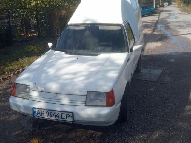 Белый ЗАЗ Таврия, объемом двигателя 1.2 л и пробегом 111 тыс. км за 1337 $, фото 7 на Automoto.ua