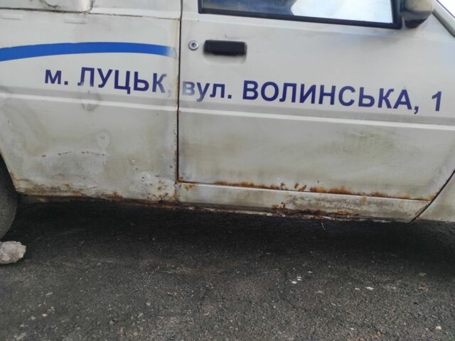 Белый ЗАЗ Таврия, объемом двигателя 1.2 л и пробегом 238 тыс. км за 500 $, фото 7 на Automoto.ua