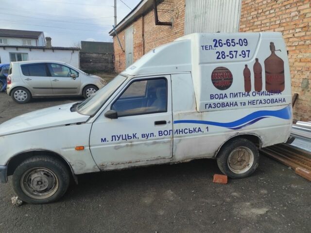 Белый ЗАЗ Таврия, объемом двигателя 1.2 л и пробегом 238 тыс. км за 500 $, фото 1 на Automoto.ua