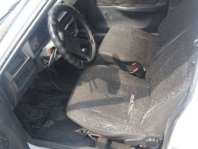 Белый ЗАЗ Таврия, объемом двигателя 1.2 л и пробегом 200 тыс. км за 358 $, фото 2 на Automoto.ua