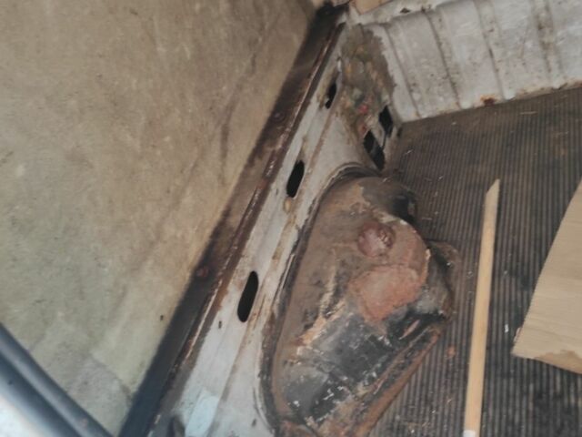 Белый ЗАЗ Таврия, объемом двигателя 1.2 л и пробегом 238 тыс. км за 500 $, фото 11 на Automoto.ua