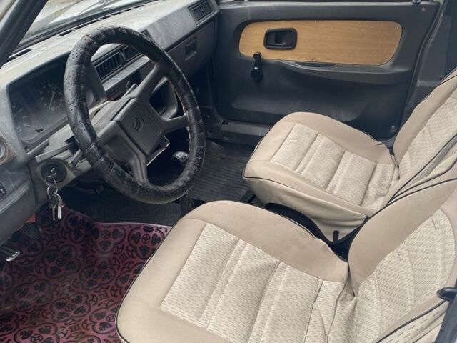 Белый ЗАЗ Таврия, объемом двигателя 1.2 л и пробегом 100 тыс. км за 528 $, фото 7 на Automoto.ua