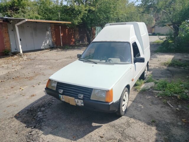 Белый ЗАЗ Таврия, объемом двигателя 1.2 л и пробегом 150 тыс. км за 800 $, фото 3 на Automoto.ua