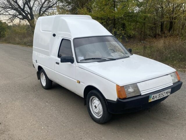 Белый ЗАЗ Таврия, объемом двигателя 1.2 л и пробегом 100 тыс. км за 528 $, фото 2 на Automoto.ua