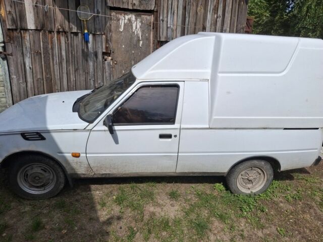 Белый ЗАЗ Таврия, объемом двигателя 1.2 л и пробегом 1 тыс. км за 1200 $, фото 5 на Automoto.ua