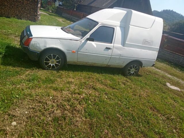 Білий ЗАЗ Таврія, об'ємом двигуна 1.2 л та пробігом 200 тис. км за 367 $, фото 1 на Automoto.ua