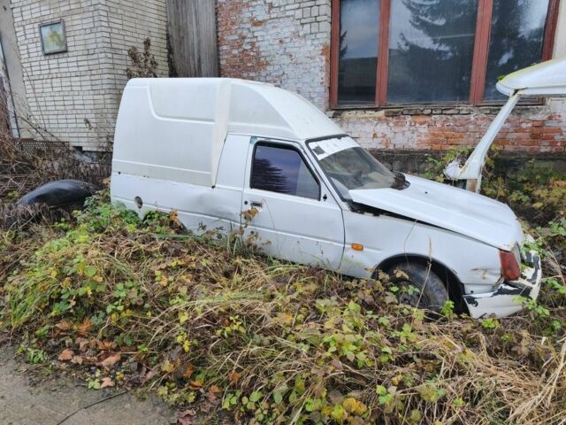 Белый ЗАЗ Таврия, объемом двигателя 0 л и пробегом 230 тыс. км за 200 $, фото 1 на Automoto.ua