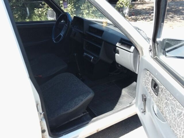 Білий ЗАЗ Таврія, об'ємом двигуна 0 л та пробігом 180 тис. км за 1000 $, фото 10 на Automoto.ua