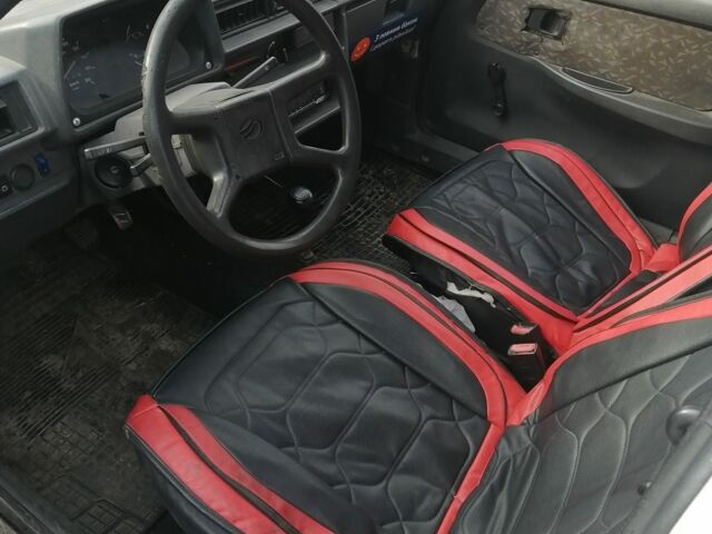 Белый ЗАЗ Таврия, объемом двигателя 1.2 л и пробегом 2 тыс. км за 548 $, фото 3 на Automoto.ua